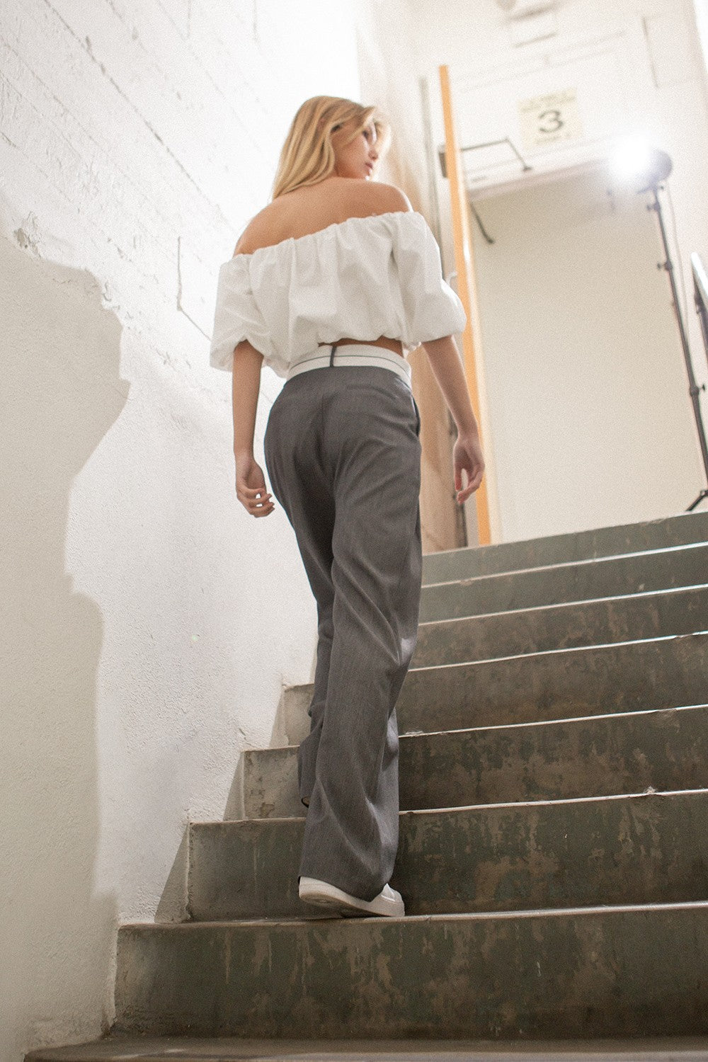 LOOSE FIT PANTS WITH BUTTON DETAIL