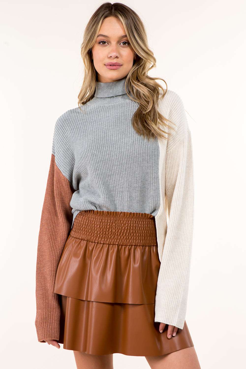 Color Block Turtle Neck Sweater