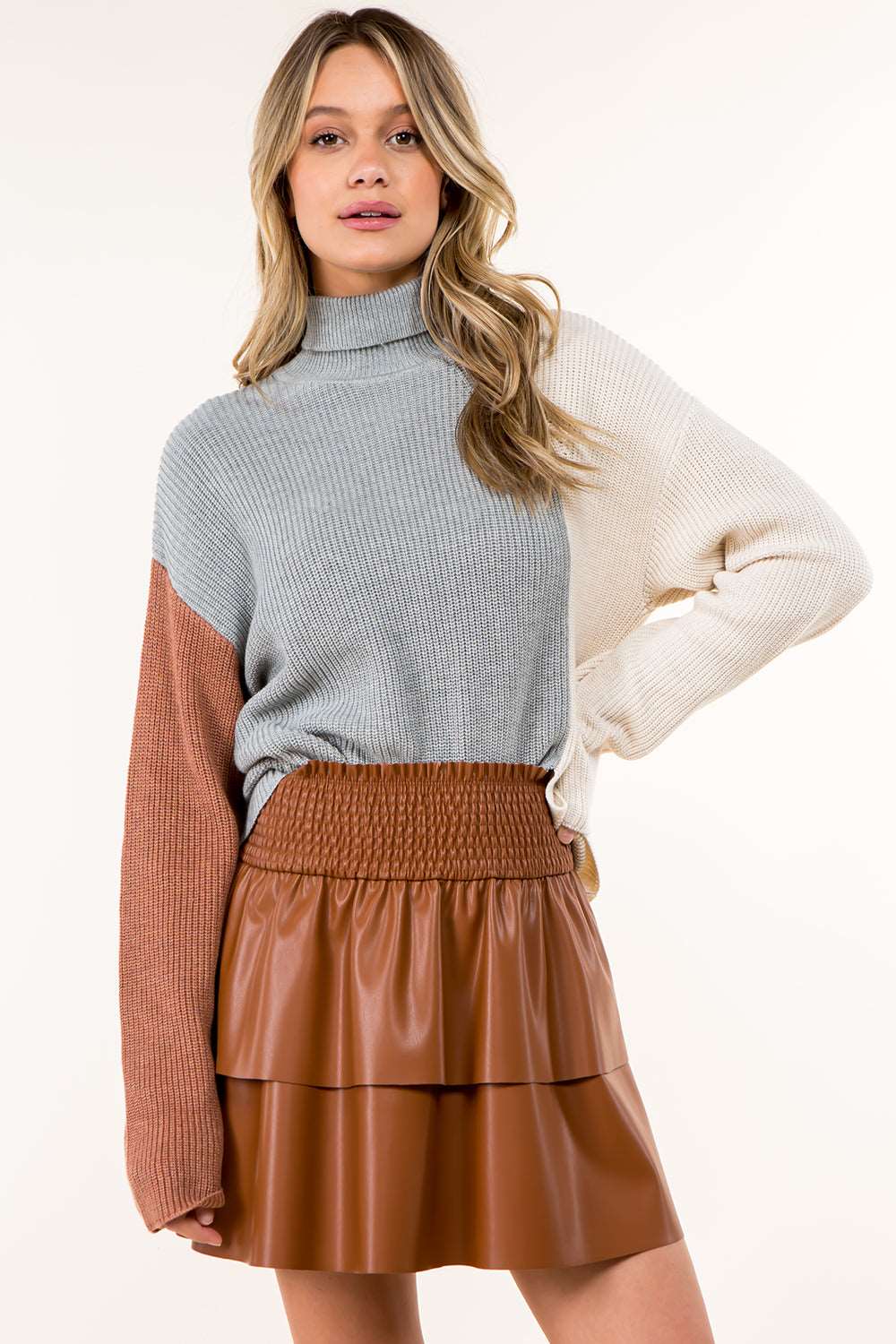 Color Block Turtle Neck Sweater
