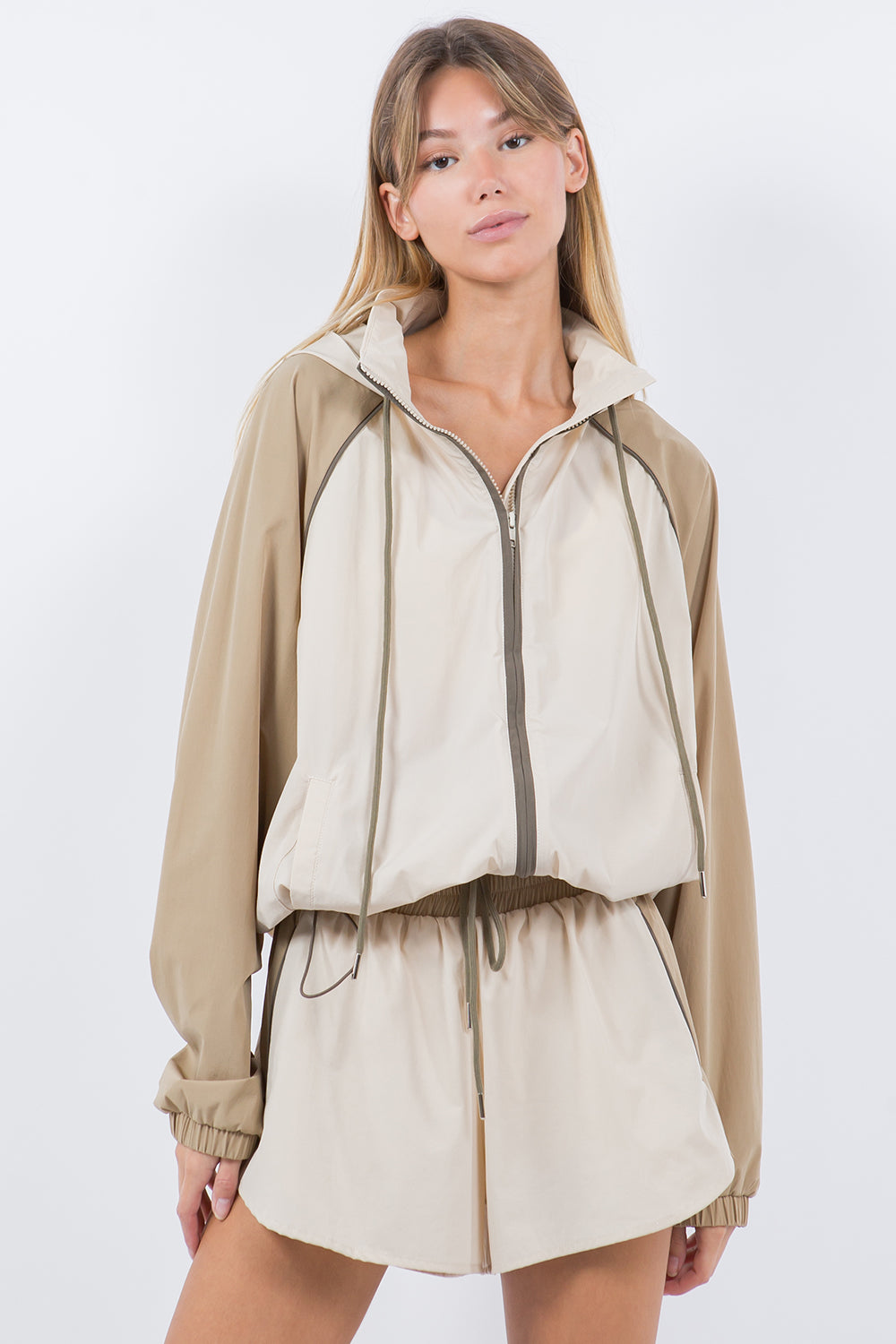 ZIP UP COLOR BLOCK WINDBREAKER KHAKI