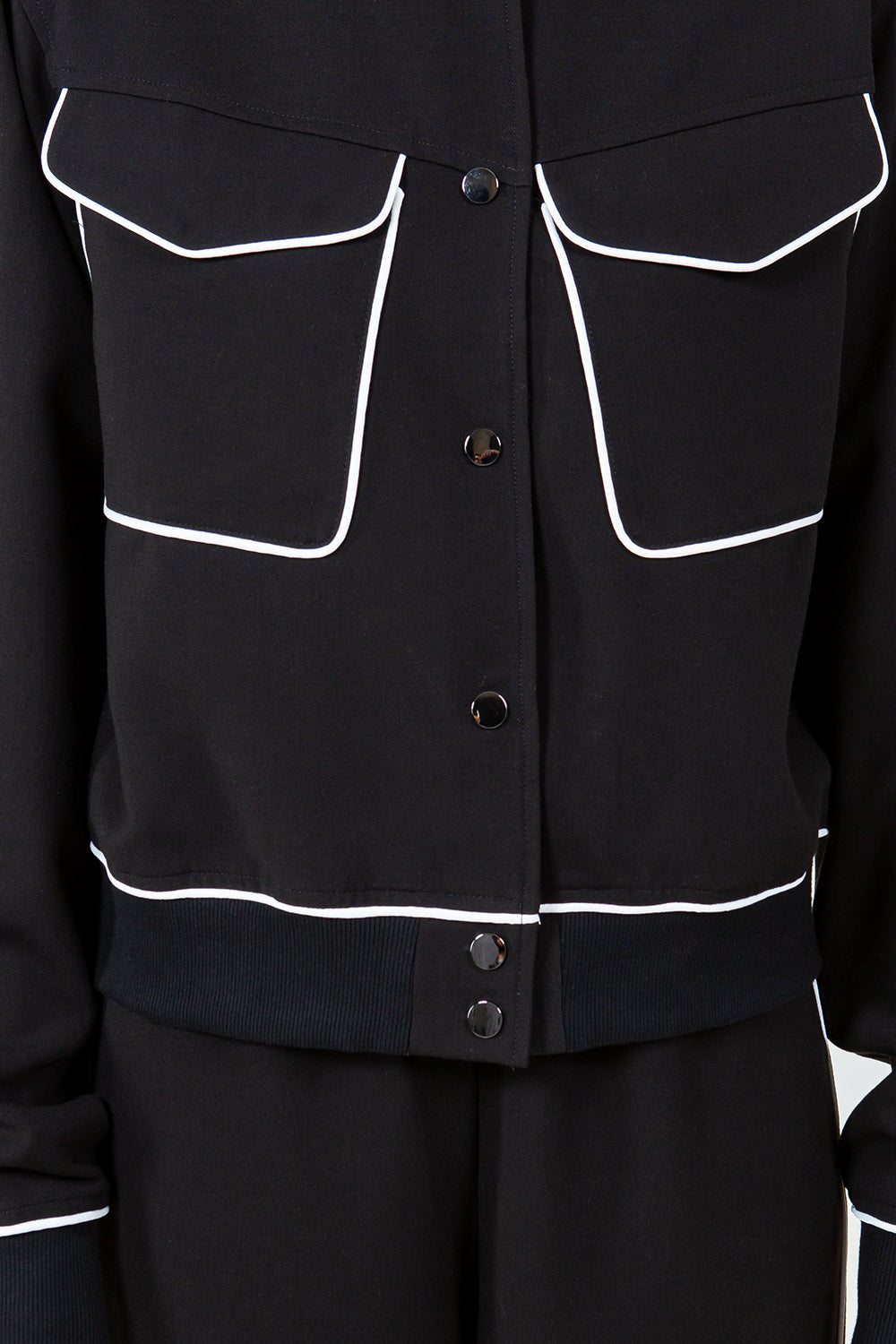CONTRAST PIPING DETAILED VARSITY BOMBER JACKET - BLACK