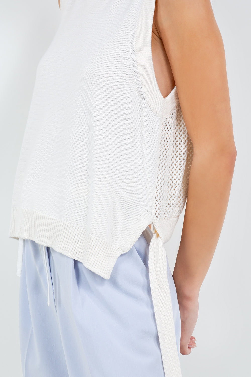 KNITTED BACK DETAIL TOP