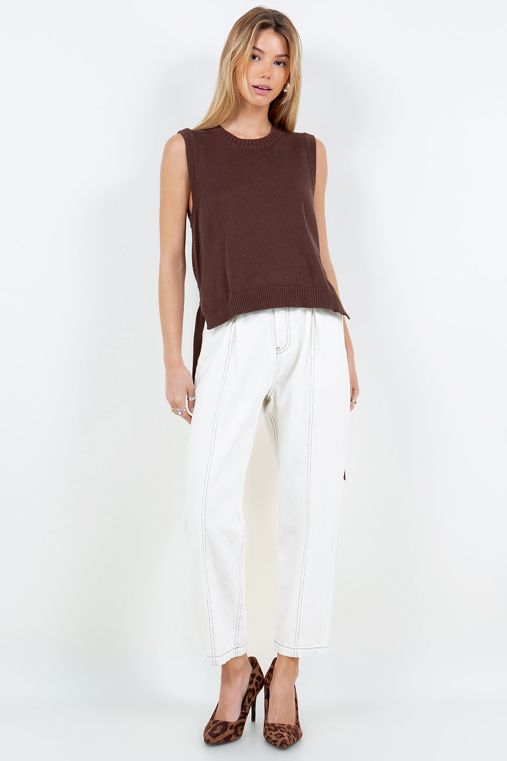 KNITTED BACK DETAIL TOP