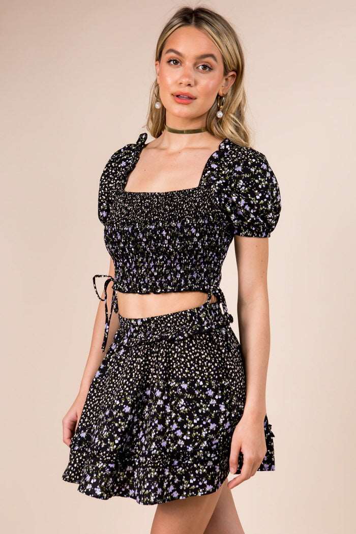 Disty Floral Smocked Crop Top
