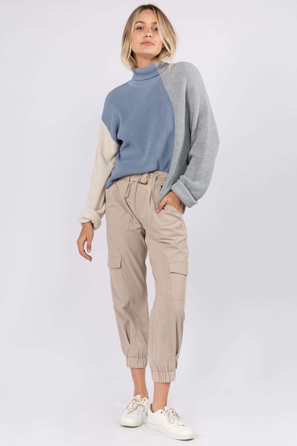 Color Block Turtle Neck Sweater