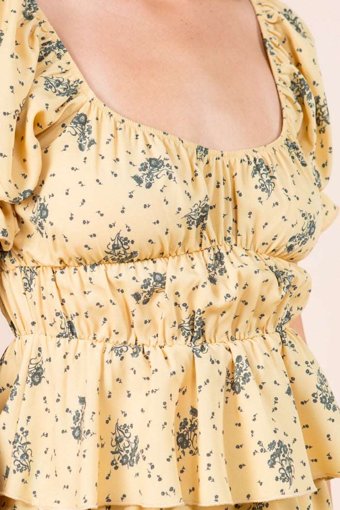 Elastic Detailing Floral Top