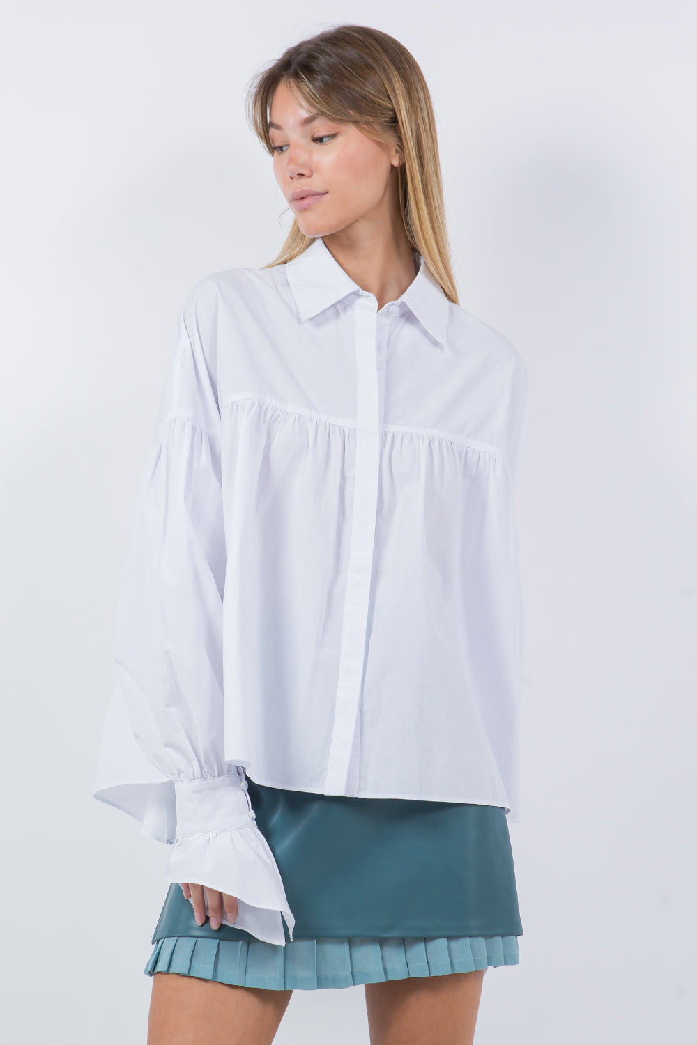 RUFFLED BLOUSE