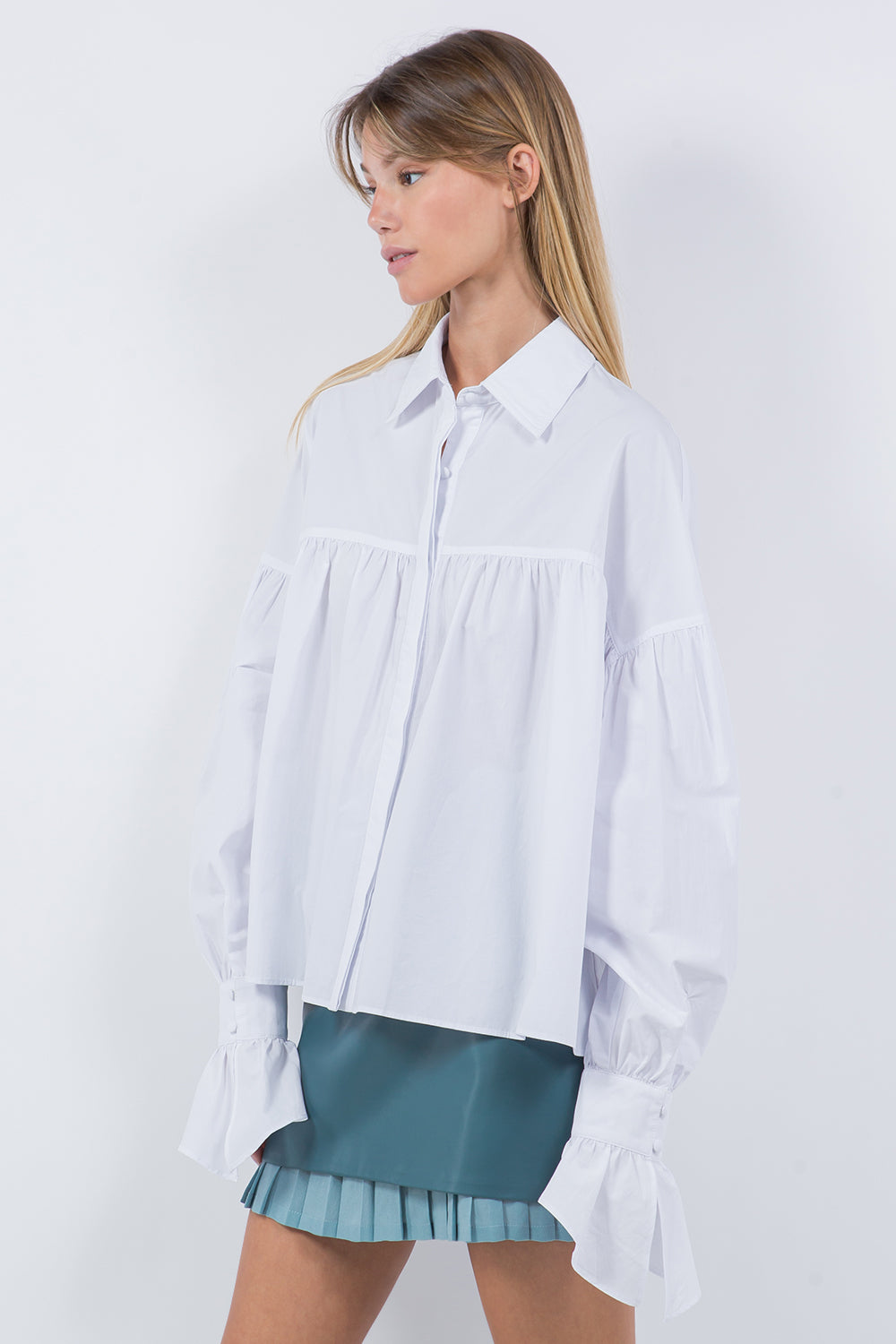 RUFFLED BLOUSE