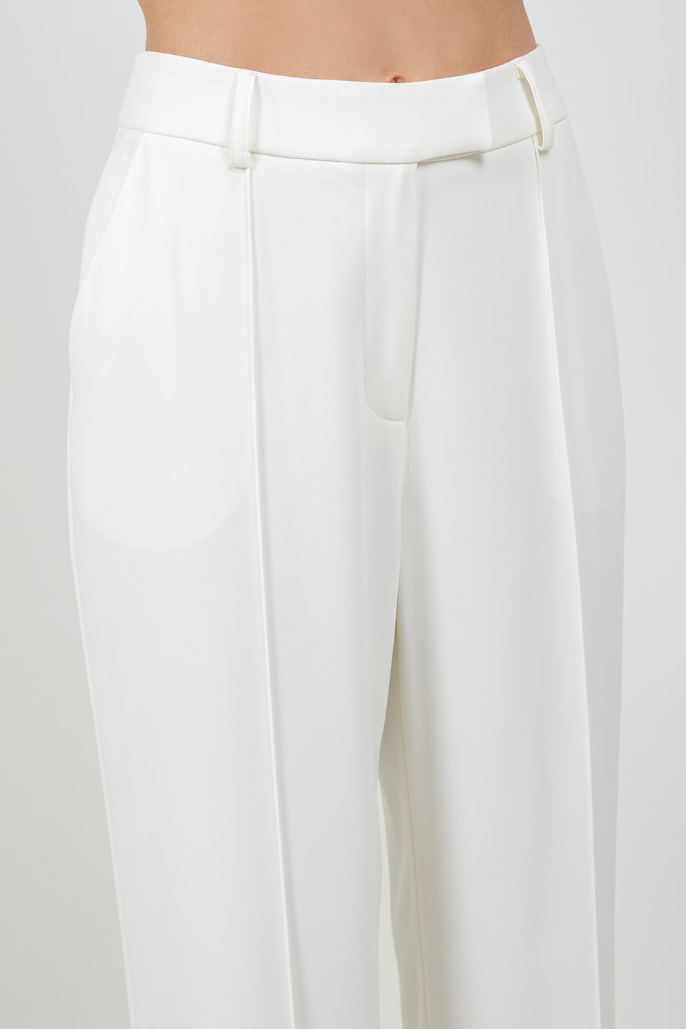 STRAIGHT LEG SOFT WOVEN TROUSERS W BACK SLIT - WHITE