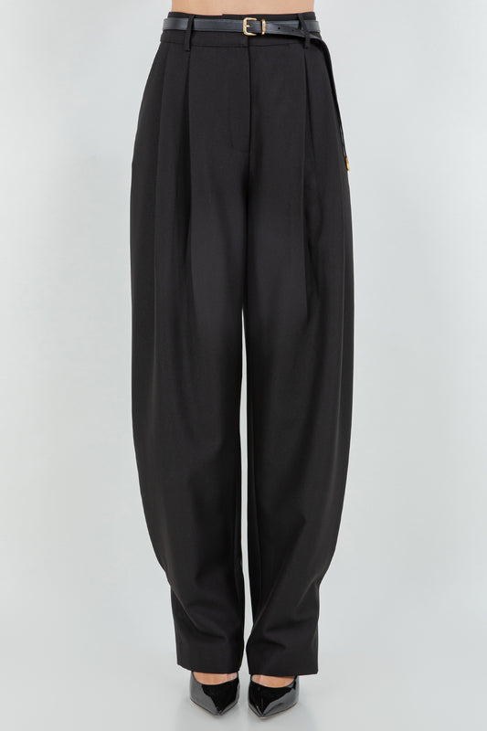 SOFT WOVEN PLEATED TROUSERS W TAPERED LEG OPENING - BLACK