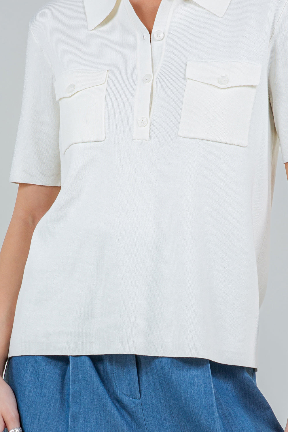 KNITTED BUTTON DOWN POLO SHIRT - IVORY