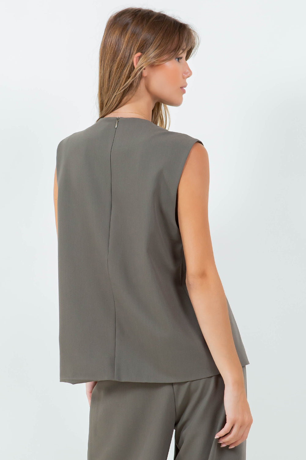 OVERLAP DETAILED WOVEN SLEEVELESS TOP - DK OLIVE