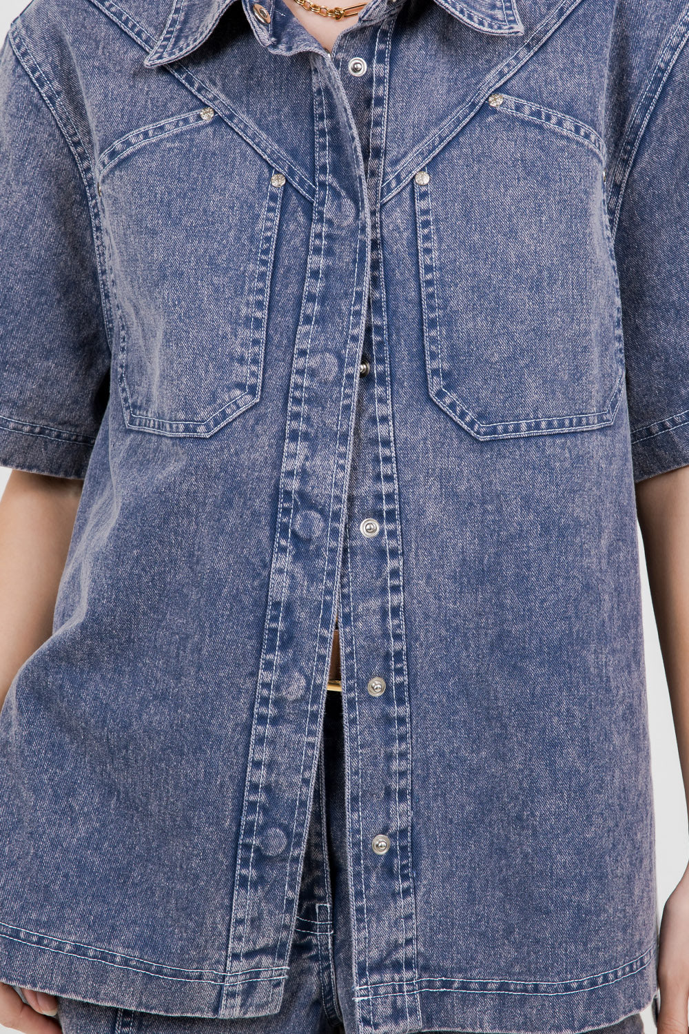 GARMENT WASHED CONTRAST STITCH COTTON SHIRT - DENIM