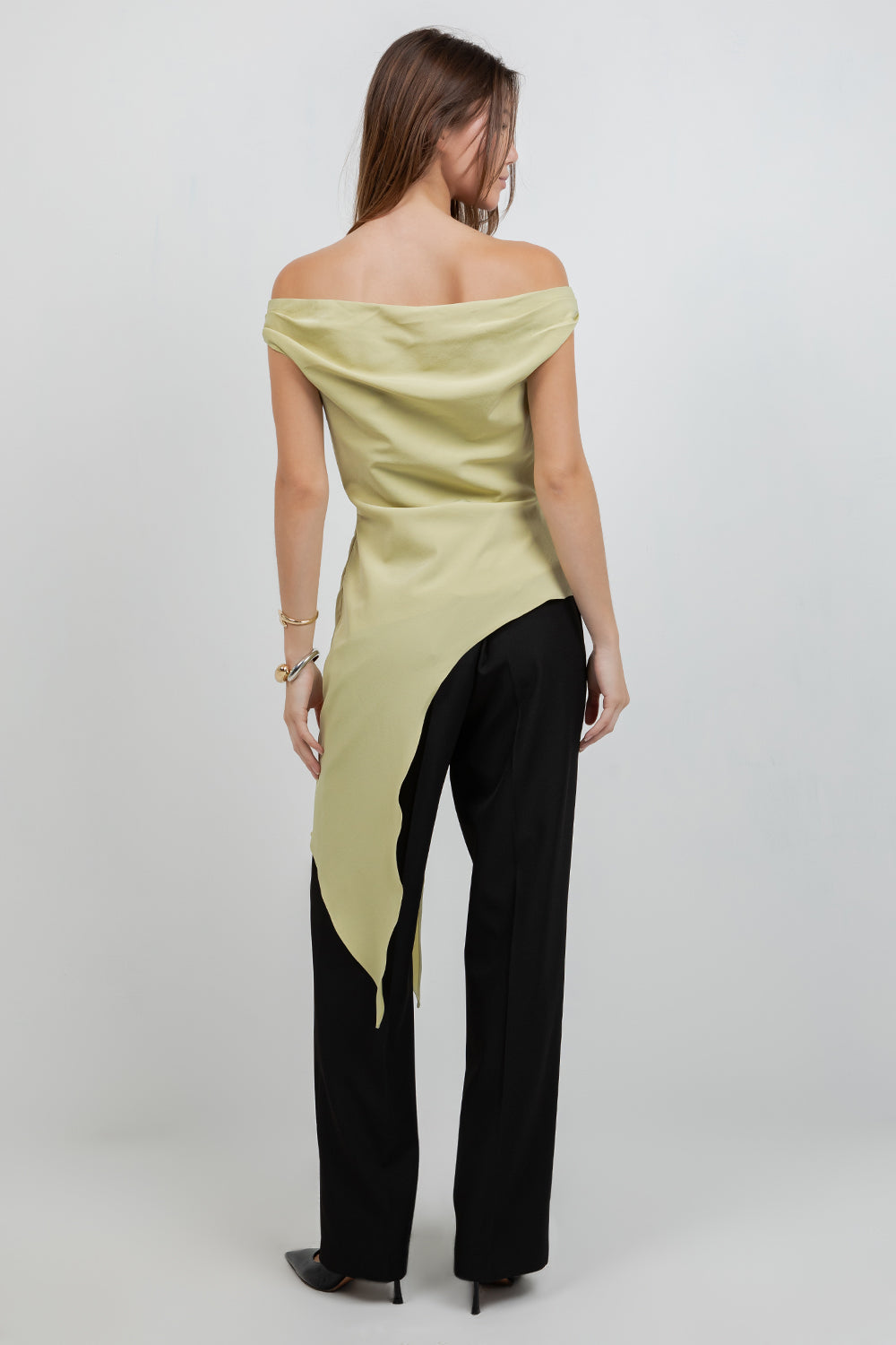 SOFT WOVEN ASYMMETRICAL SLEEVELESS TOP W PLEAT DETAILS - LEMONGRASS - Whiteroom+Cactus
