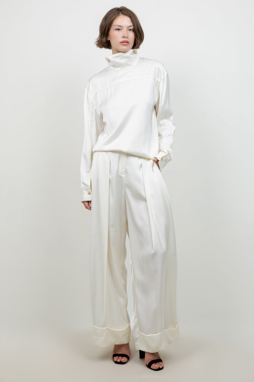 SOFT WOVEN MULTI PLEAT ACCENT TROUSERS