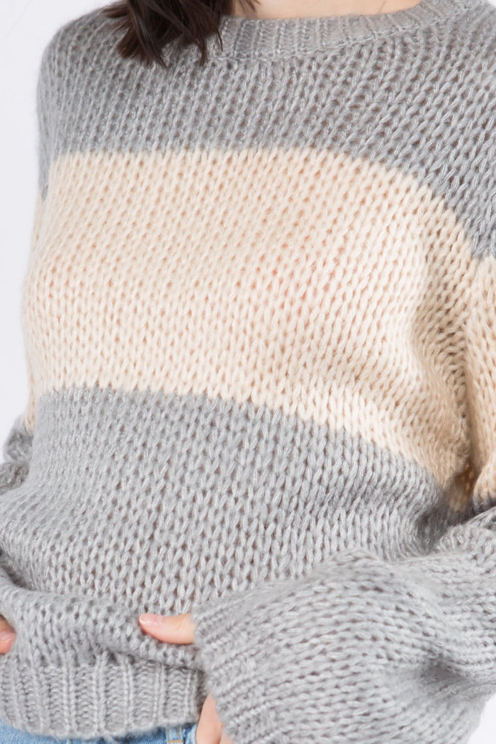 Light Weight Color Block Sweater