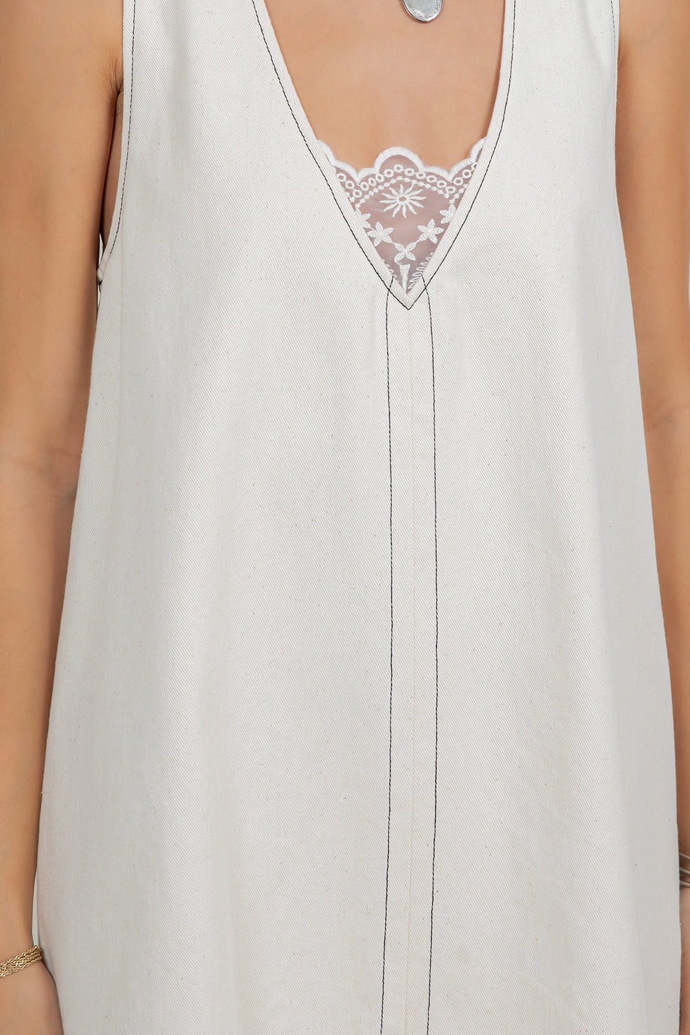 DENIM WASHED CONTRAST LACE INSERT SHIFT DRESS - OATMEAL - Whiteroom+Cactus