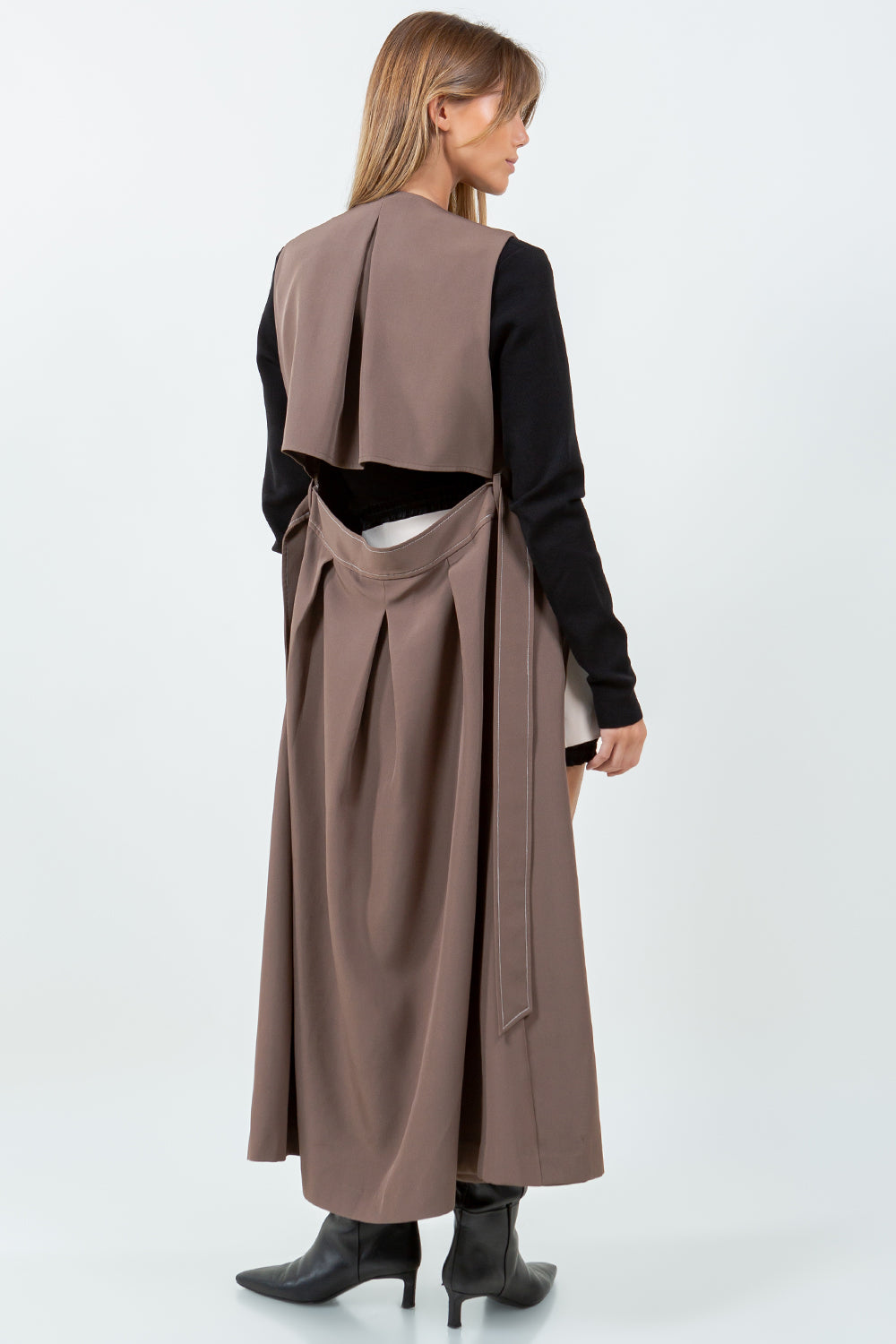 DOUBLE LAPEL LONG LINE STRUCTURED VEST JACKET - MOCHA