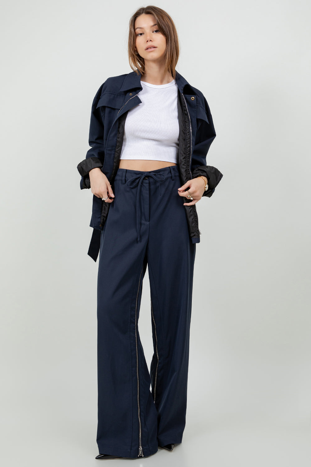 UTILITARIAN INSEAM ZIPPER DETAILED TROUSERS - NAVY