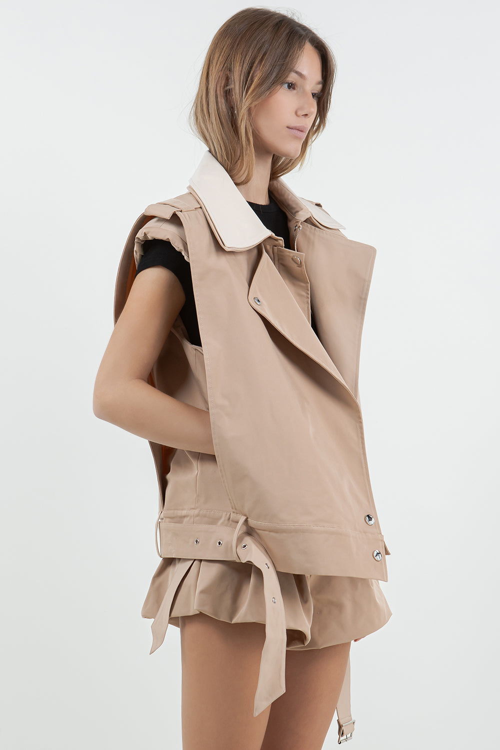 DOUBLE CONTRAST COLLAR COTTON VEST W BELT - KHAKI/EGGSHELL