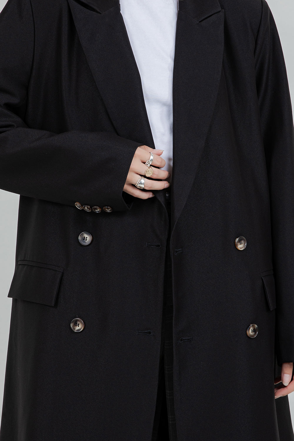 STRUCTURED WOVEN BUTTON CLOSURE LONG BLAZER JACKET - Whiteroom+Cactus