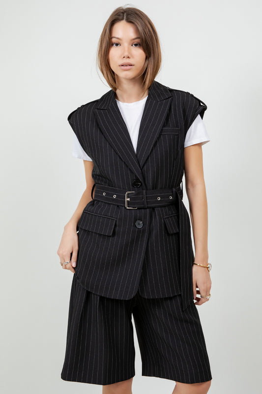 LIGHTWEIGHT PINSTRIPE SLEEVELESS BLAZER W BELT - BLACK/WHITE