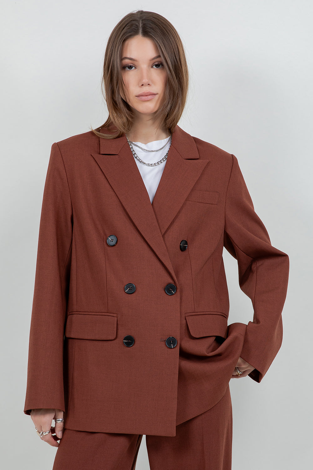 SOFT WOVEN SLIGHT OVERSIZED DOUBLE BREASTED BLAZER