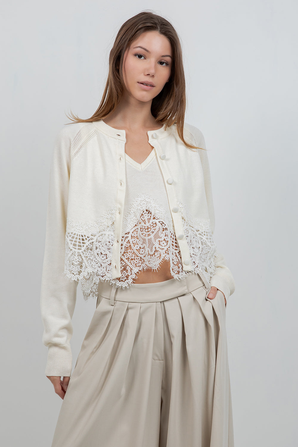 KNITTED SWEATER CARDIGAN WITH LACE EDGE DETAILING