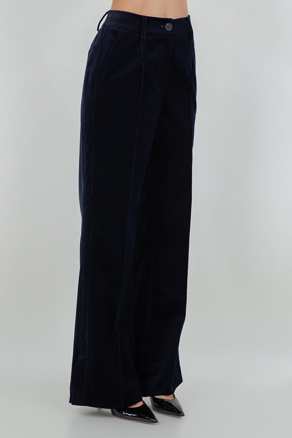 STRUCTURED VELVET STRAIGHT LEG TROUSERS - Whiteroom+Cactus