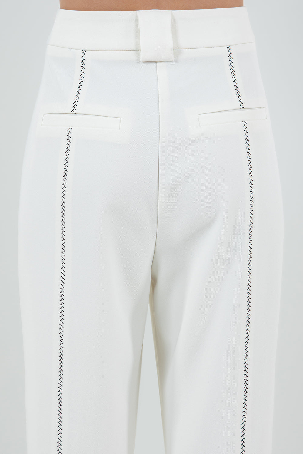 CONTRAST STITCH DETAILED STRAIGHT LEG TROUSERS - IVORY