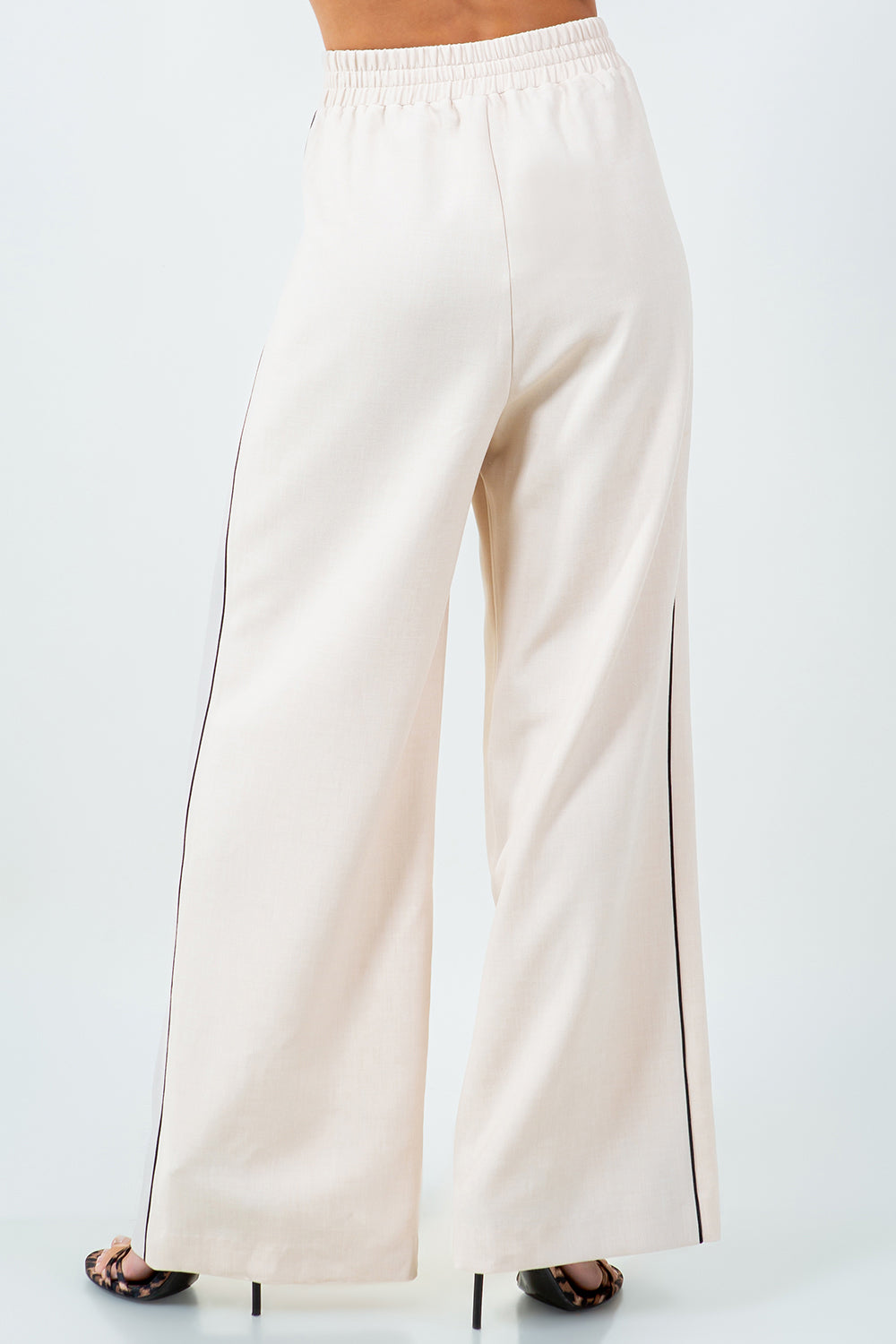 CONTRAST PIPING DETAILED STRAIGHT LEG TROUSERS - BEIGE