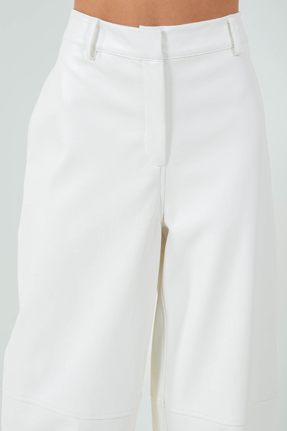 SEAM DETAIL PU LEATHER PANTS - IVORY