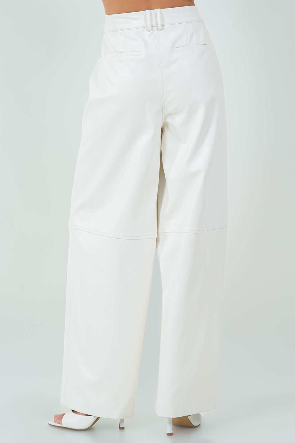 SEAM DETAIL PU LEATHER PANTS - IVORY