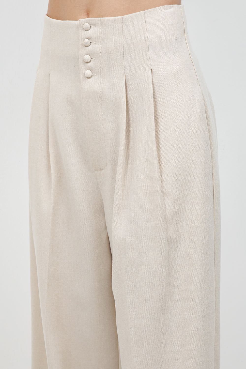 SOFT WOVEN FITTED WAIST PLEATED TROUSERS - Whiteroom+Cactus