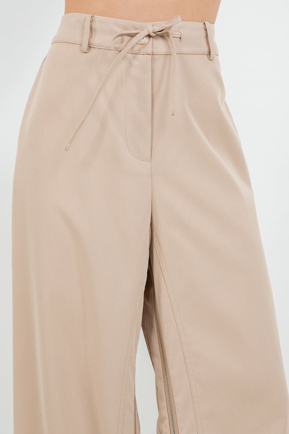 UTILITARIAN INSEAM ZIPPER DETAILED TROUSERS - SAND