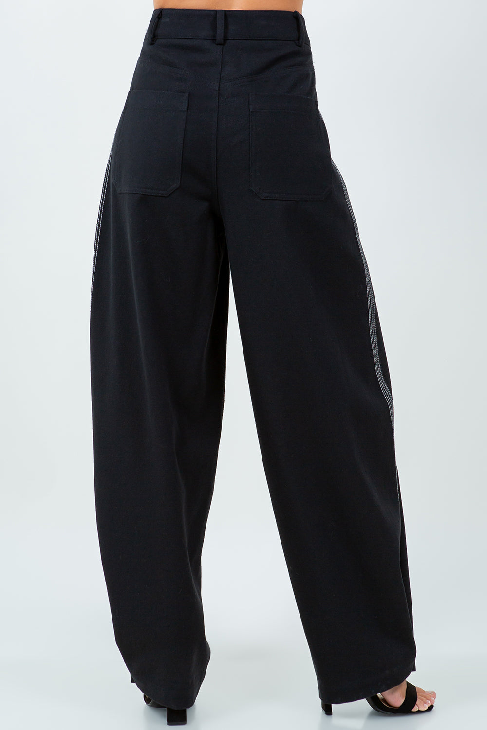 CONTRAST THREADED SNAP BOTTOM MULTI WEAR PANTS - BLACK