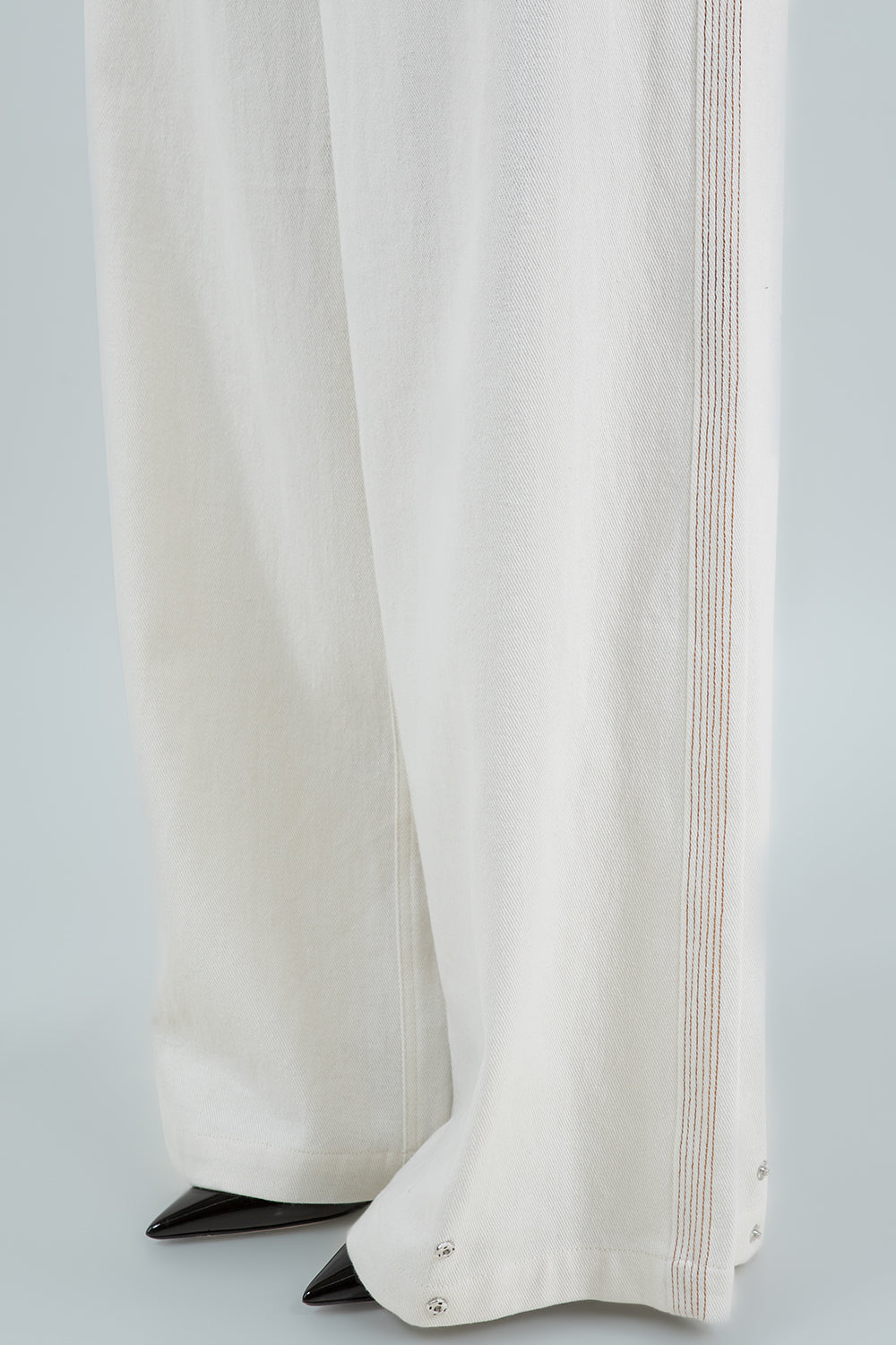 CONTRAST THREADED SNAP BOTTOM MULTI WEAR PANTS - CREAM