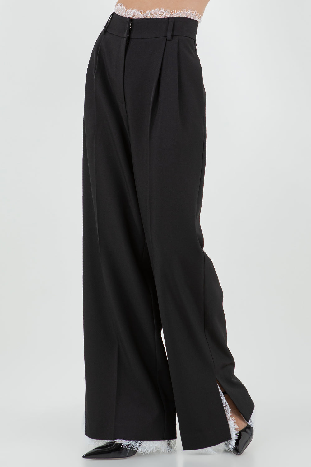 CONTRAST LACE TRIMMED DETAILED STRAIGHT LEG TROUSERS - BLACK