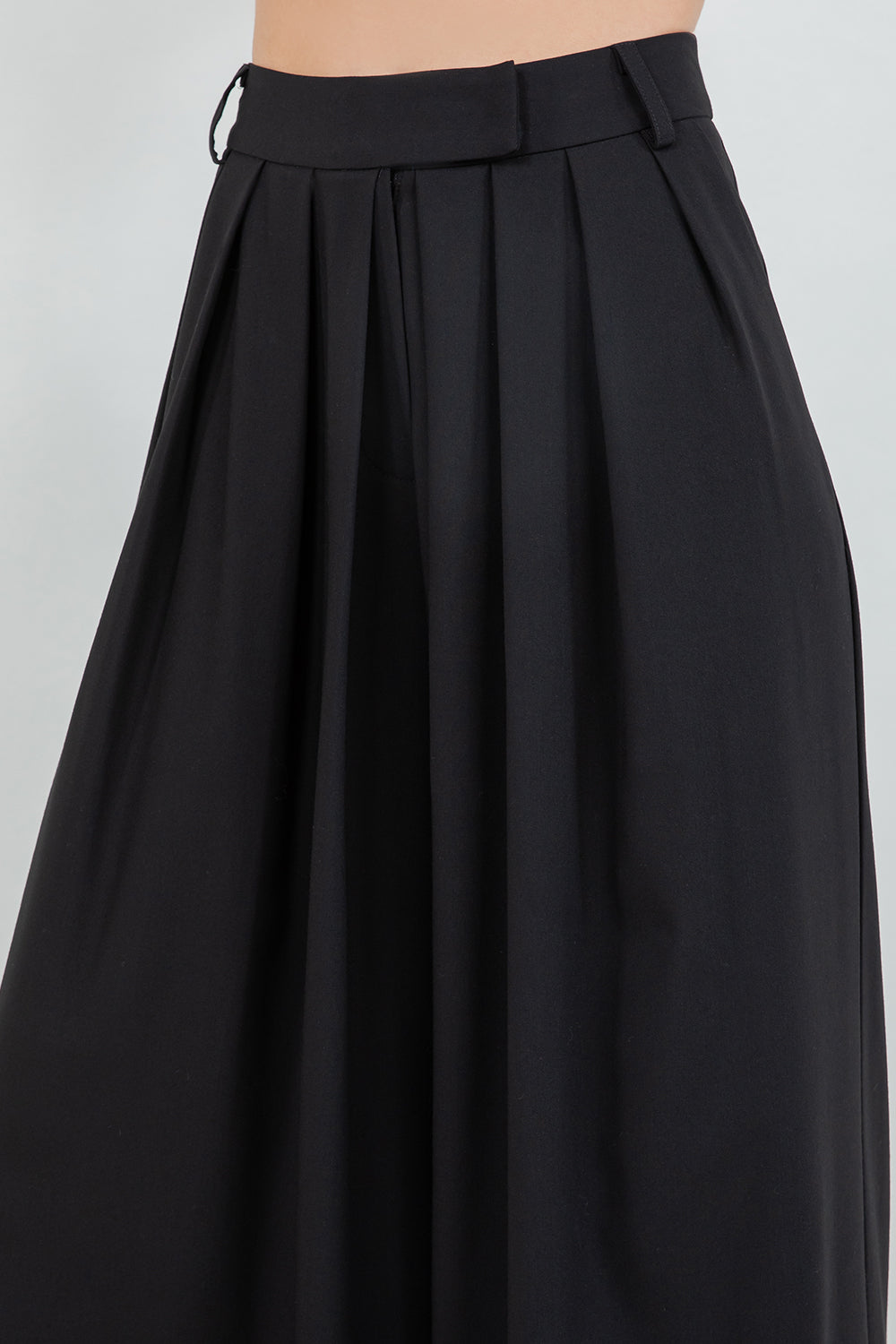 MULTI PLEAT SOFT WOVEN TROUSERS WITH ELASTIC BACK WAIST - BLACK