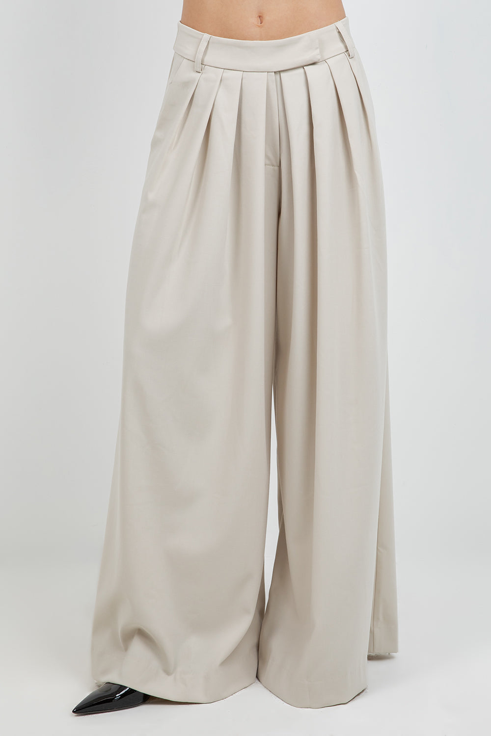 MULTI PLEAT SOFT WOVEN TROUSERS WITH ELASTIC BACK WAIST - Whiteroom+Cactus