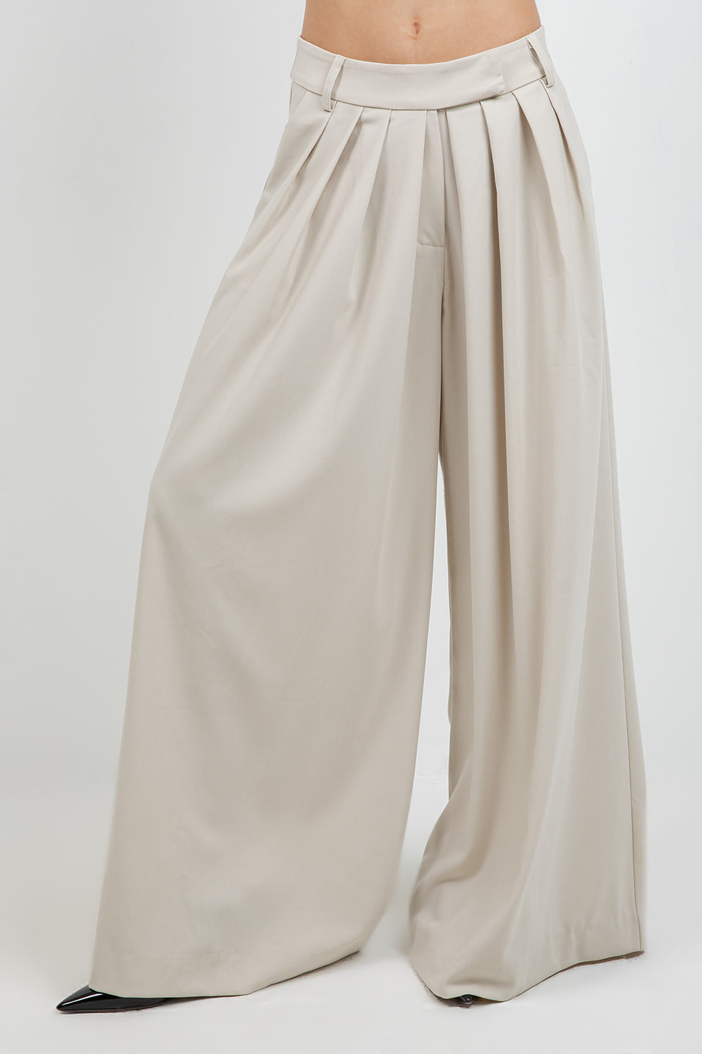 MULTI PLEAT SOFT WOVEN TROUSERS WITH ELASTIC BACK WAIST - Whiteroom+Cactus