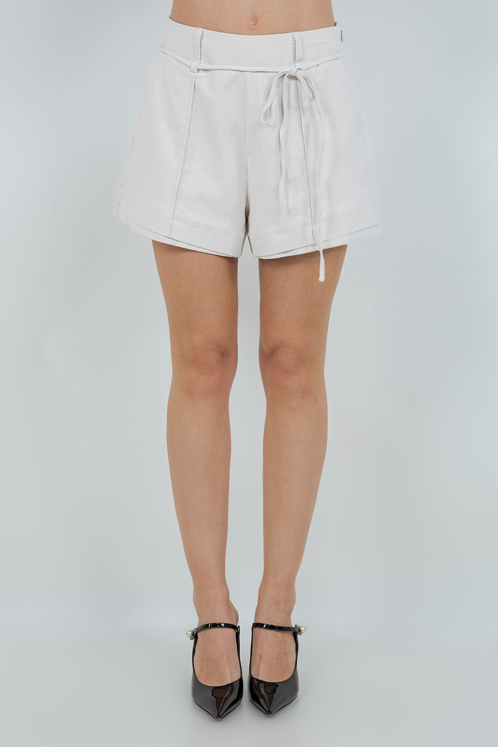DOUBLE LAYER LINEN SHORTS WITH SELF BELT - Whiteroom+Cactus
