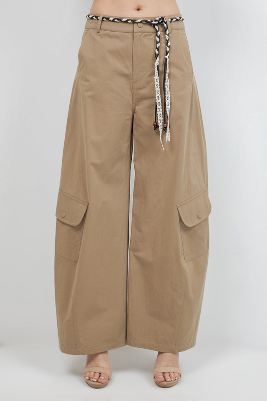 SLIGHT BARREL SHAPE COTTON TROUSERS WITH LACE TRIM BELT - Whiteroom+Cactus