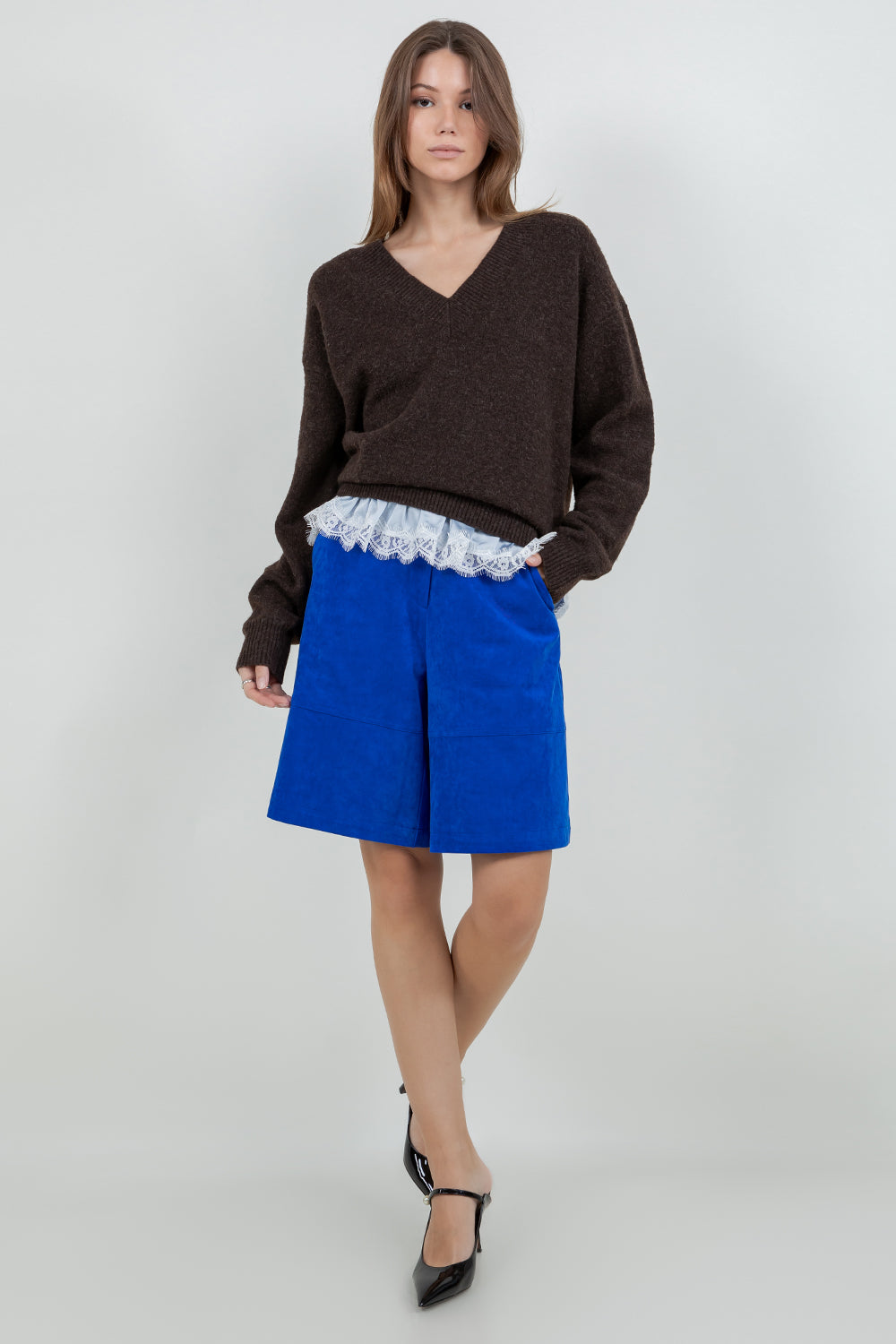 KNEE LENGTH BERMUDA SUEDE SHORTS - Whiteroom+Cactus