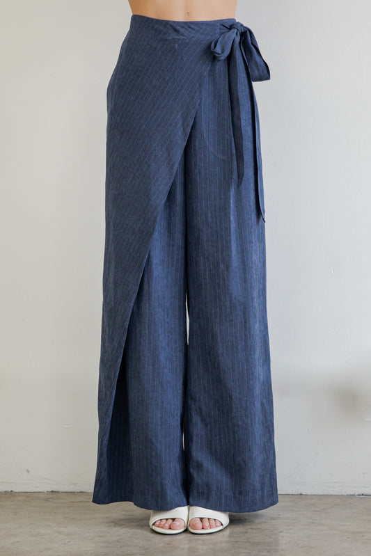 OVERLAP LAYER STRAIGHT LEG TROUSERS WITH PINSTRIPES