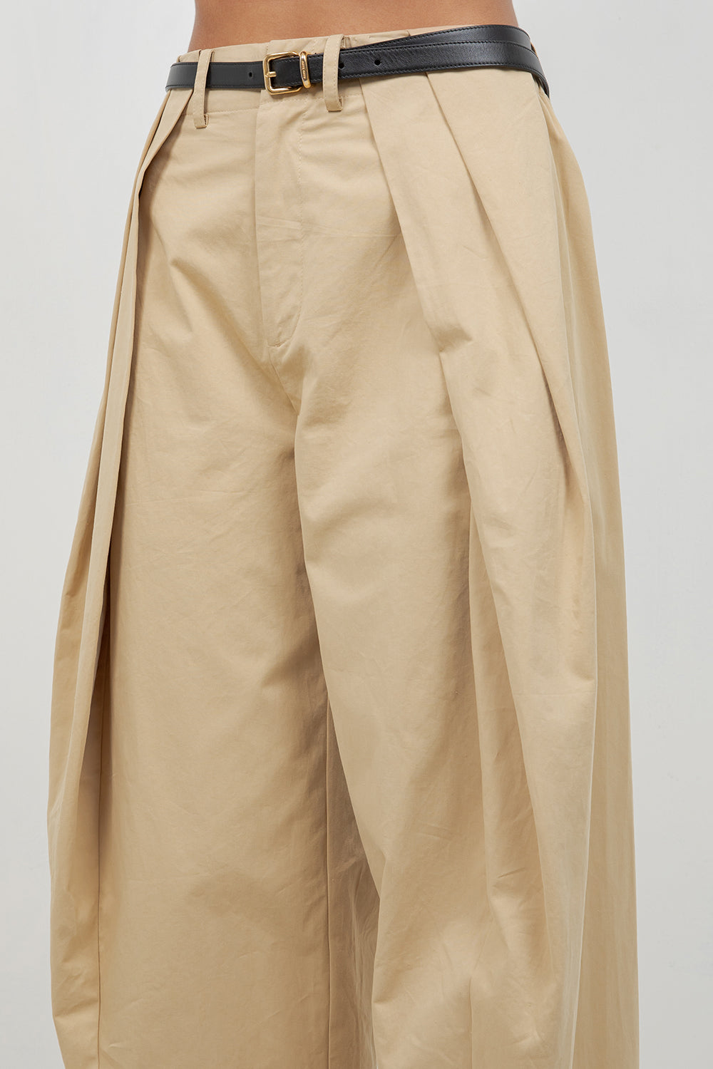 MULTI PLEAT DETAIL SLIGHT BARREL COTTON TROUSERS