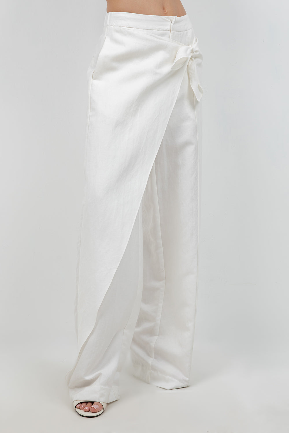 SOFT WOVEN TROUSERS WITH SELF OVERLAP TIE - Whiteroom+Cactus