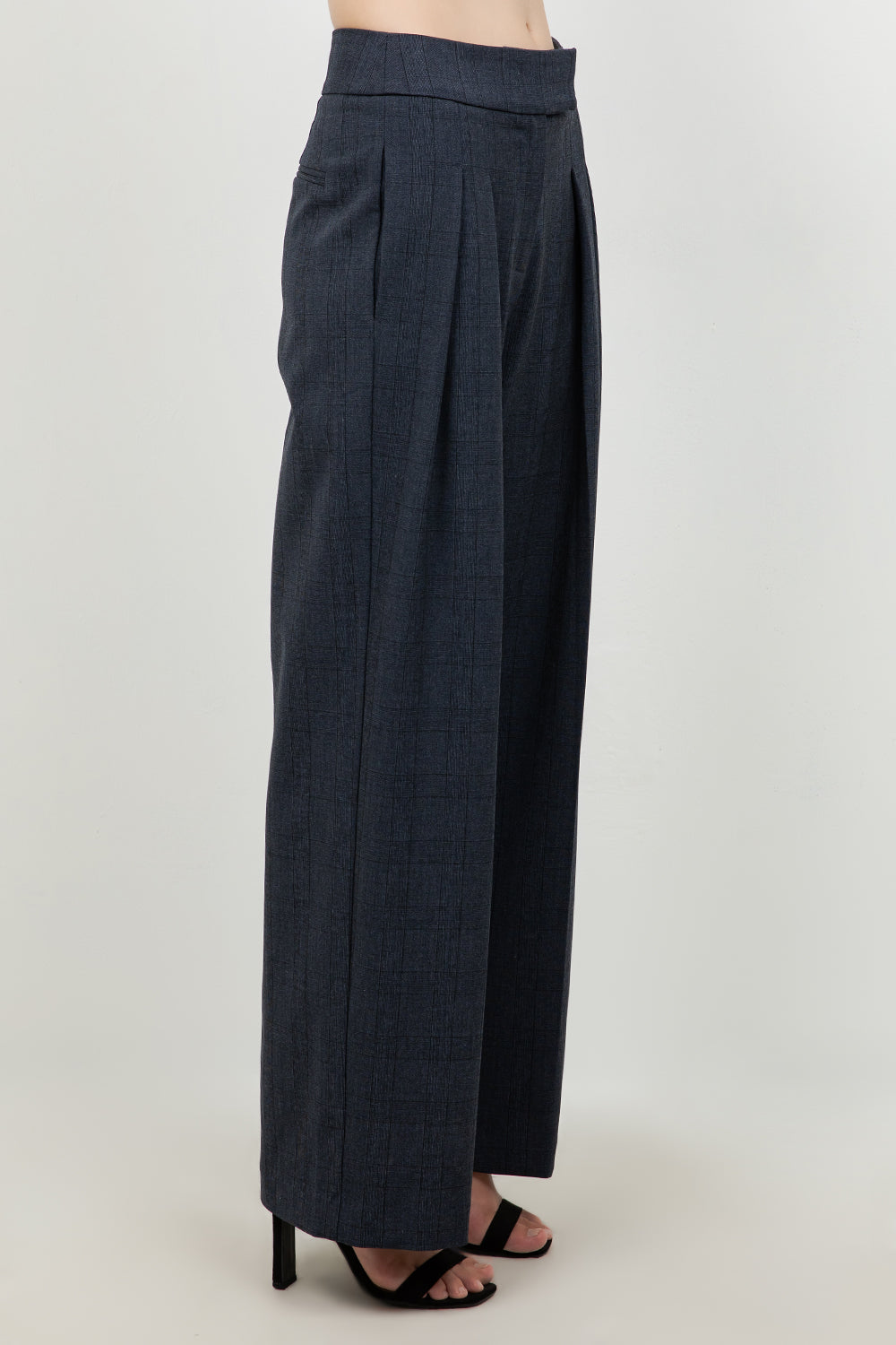STRAIGHT LEG PLEATED PLAID PRINT TROUSERS