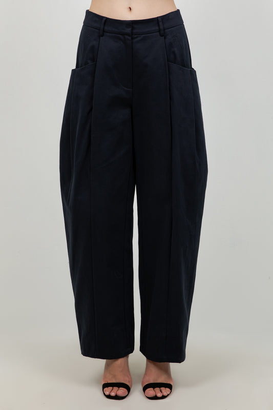 COTTON SLIGHT BARREL TROUSERS WITH POCKET ACCENTS