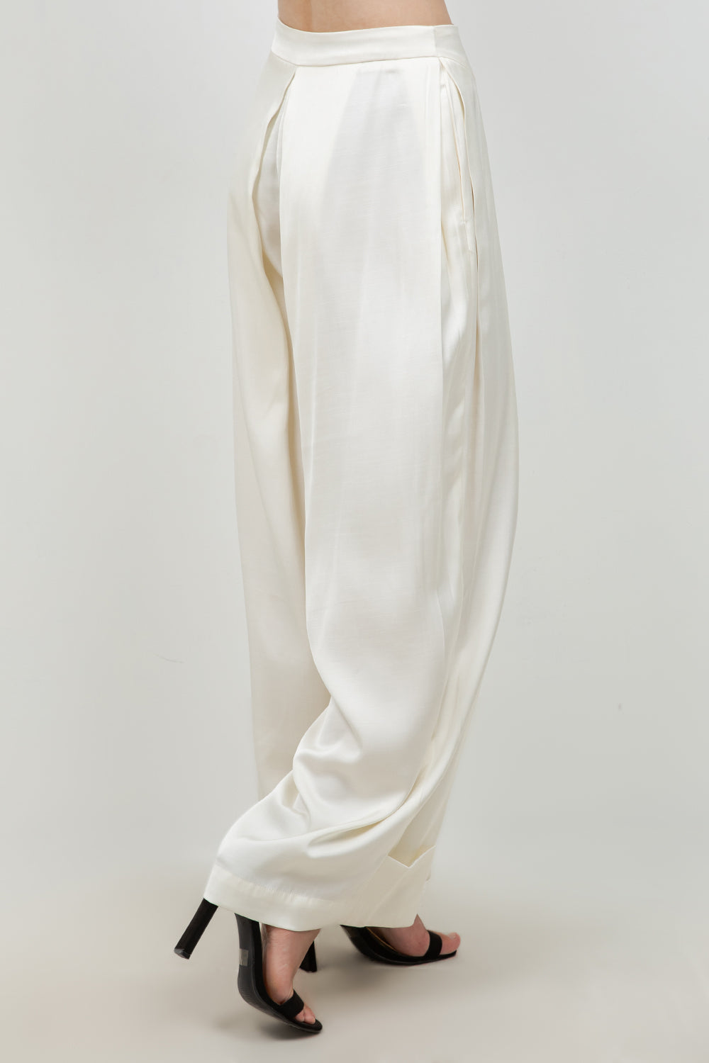 SOFT WOVEN MULTI PLEAT ACCENT TROUSERS